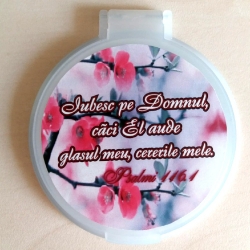 Oglinda simpla poseta, Iubesc pe Domnul...